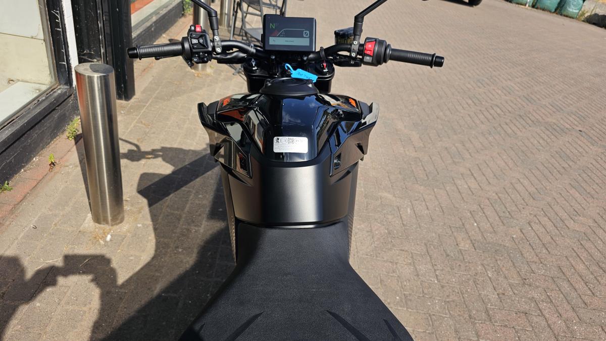 
								KTM 790 DUKE full									