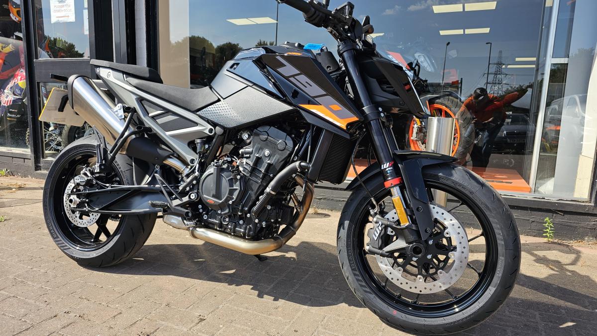 KTM 790 DUKE