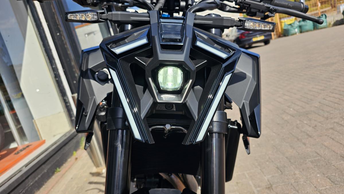 
								KTM 790 DUKE full									