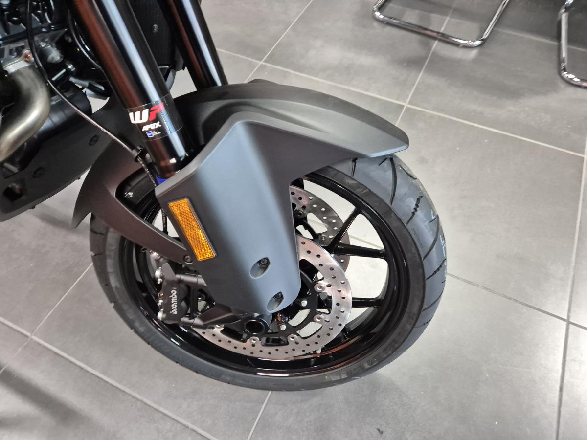 
								KTM 1390 Super Adventure S full									