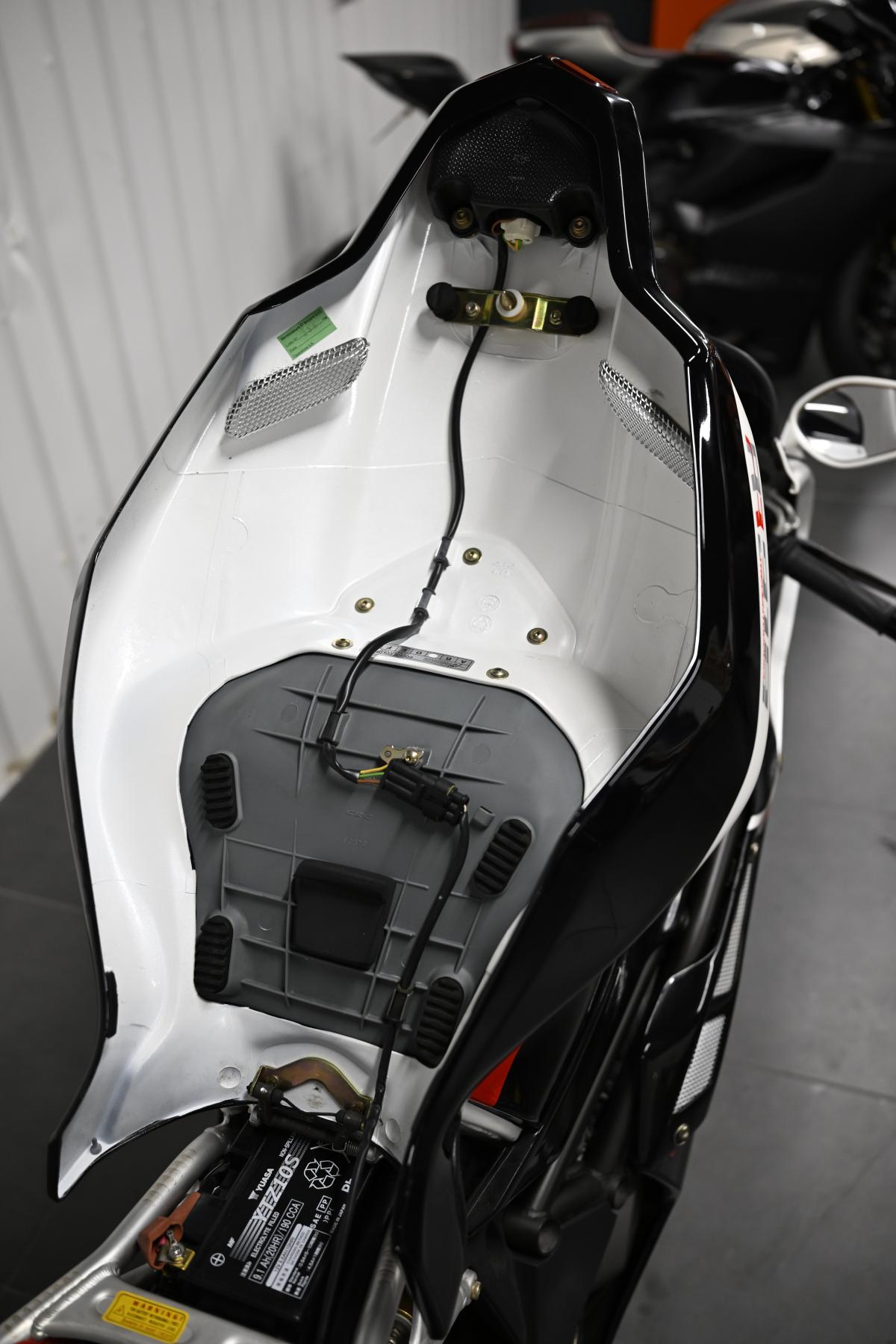 
								MV AGUSTA MV AGUSTA F4 1078 312 full									