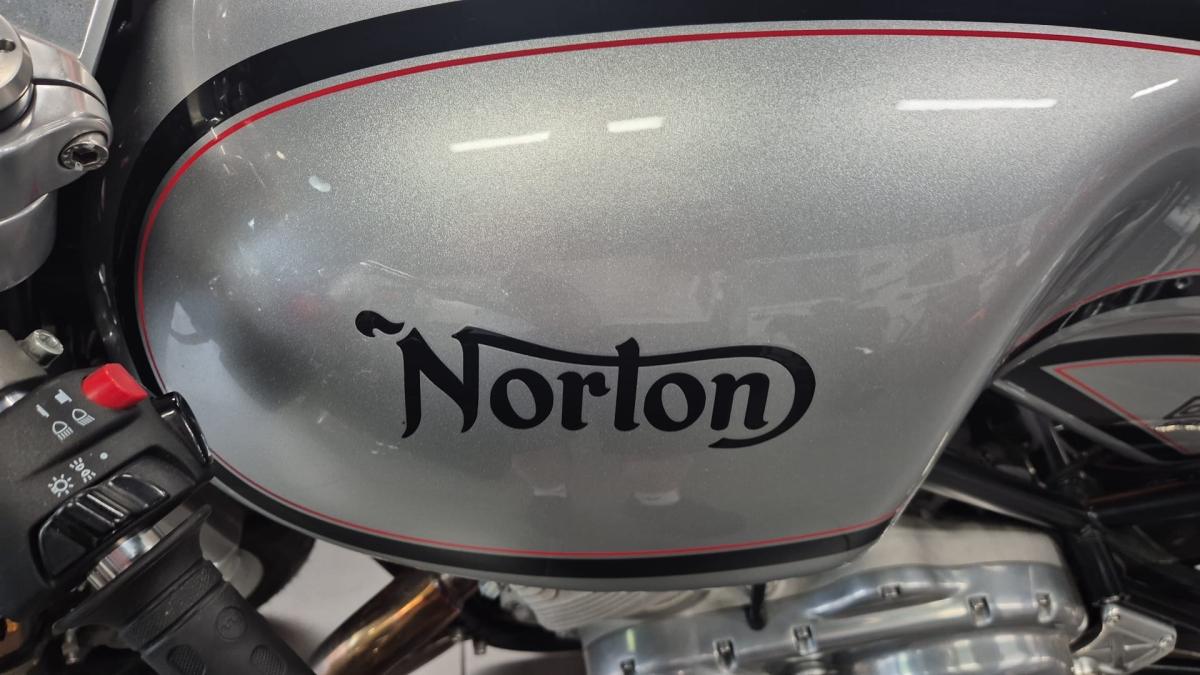 
								Norton NORTON COMMANDO 961 CAFE RACER full									