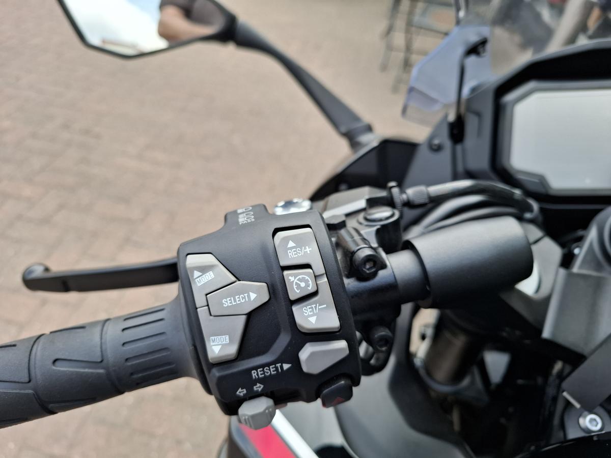 
								Kawasaki KAWASAKI ZX 1002 KNSAN full									