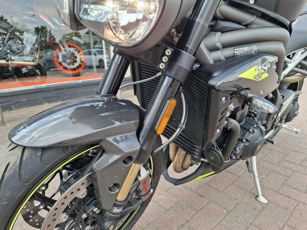 
								TRIUMPH TRIUMPH SPEED TRIPLE RS 1050 full									
