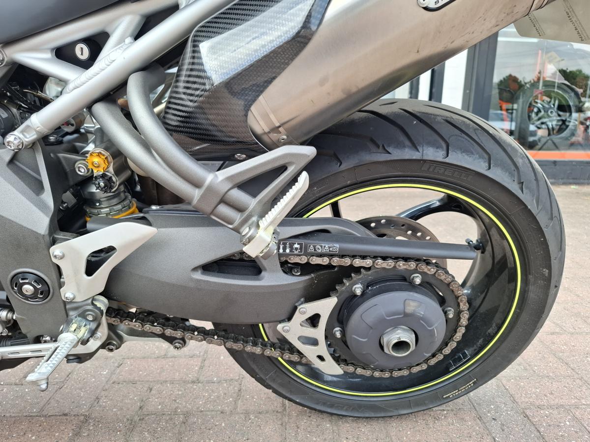 
								TRIUMPH TRIUMPH SPEED TRIPLE RS 1050 full									