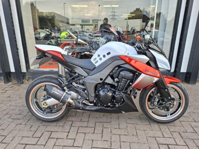 KAWASAKI KAWASAKI ZR 1000 DAF