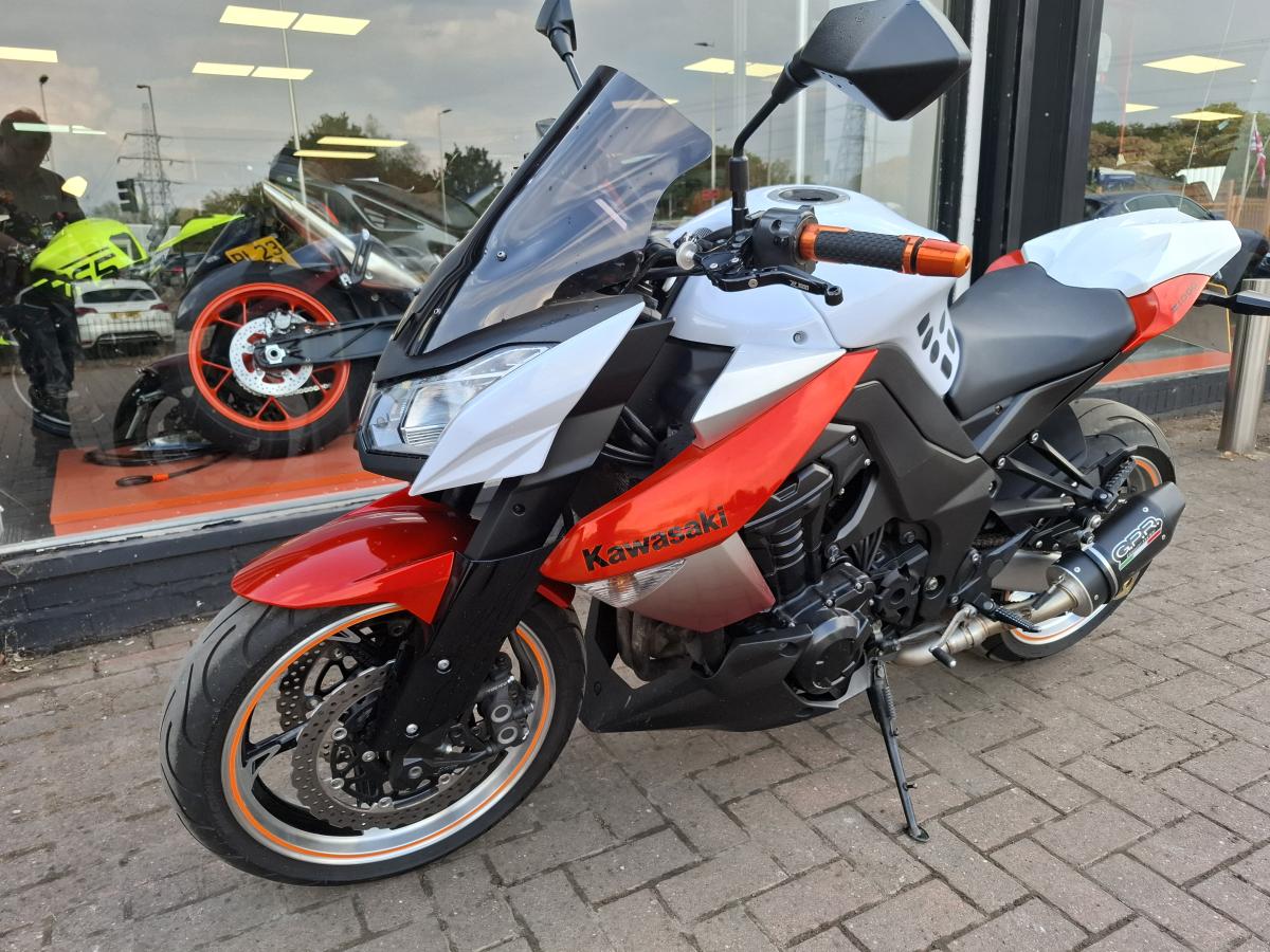 
								KAWASAKI KAWASAKI ZR 1000 DAF full									
