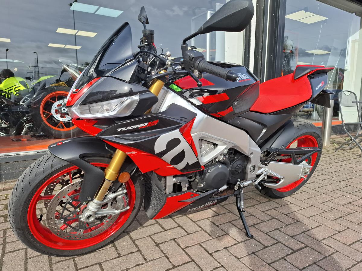 
								APRILIA APRILIA TUONO full									