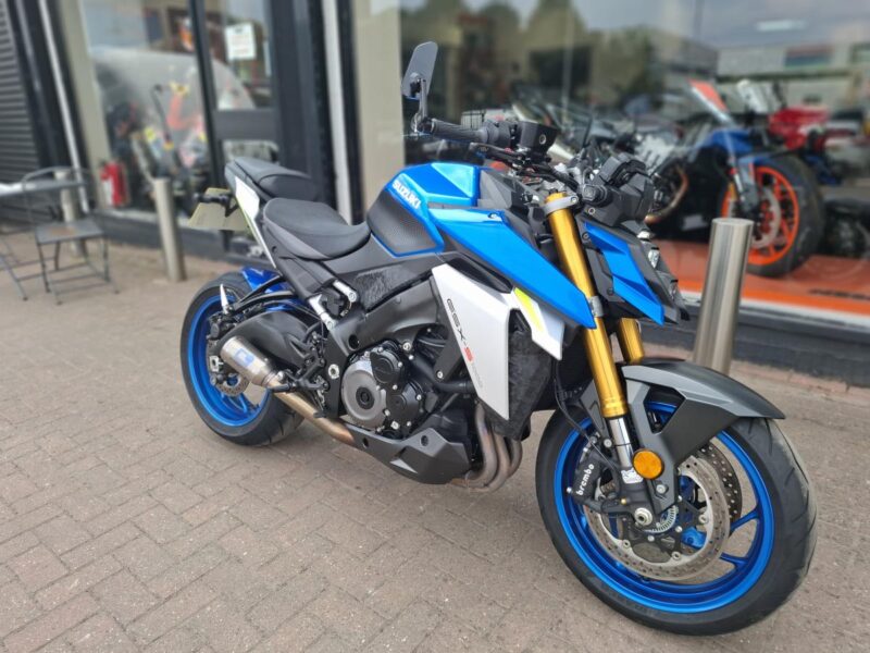 Suzuki SUZUKI GSXS 1000 RQ M2