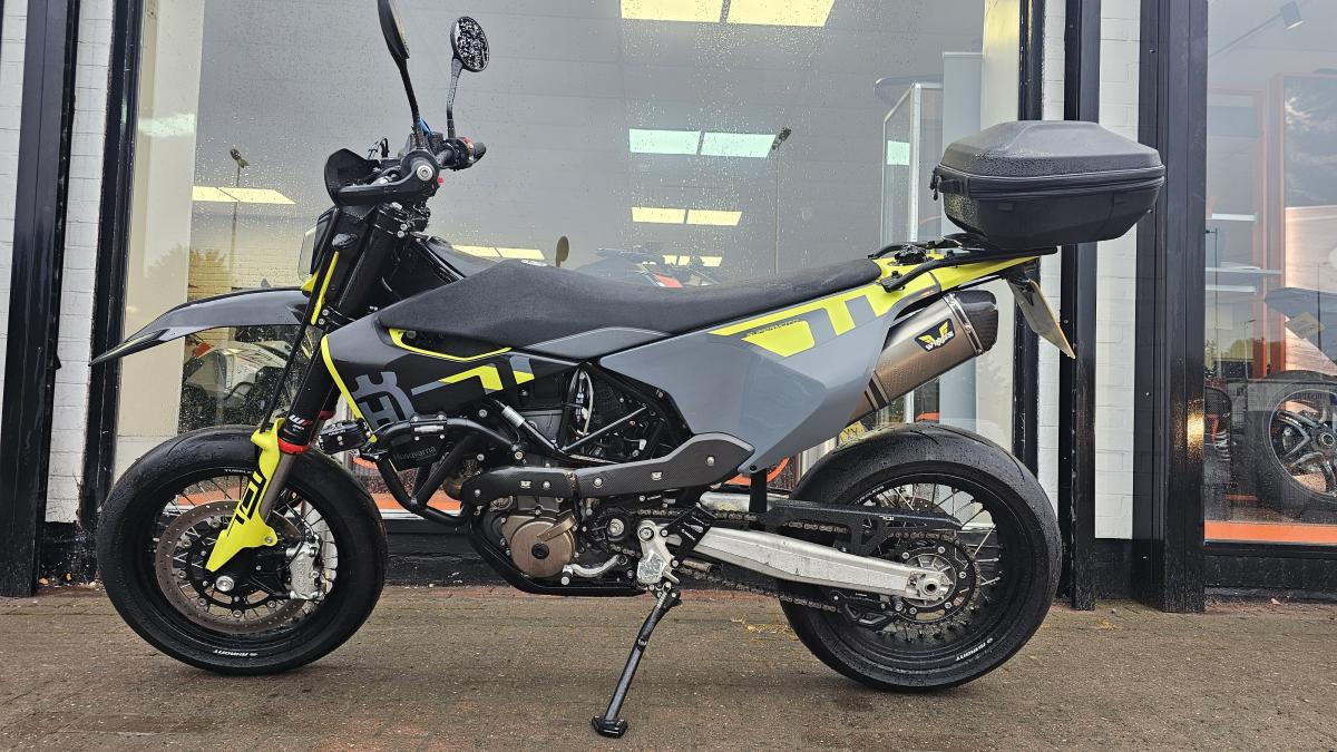 
								Husqvarna 701 SUPERMOTO 2024 full									
