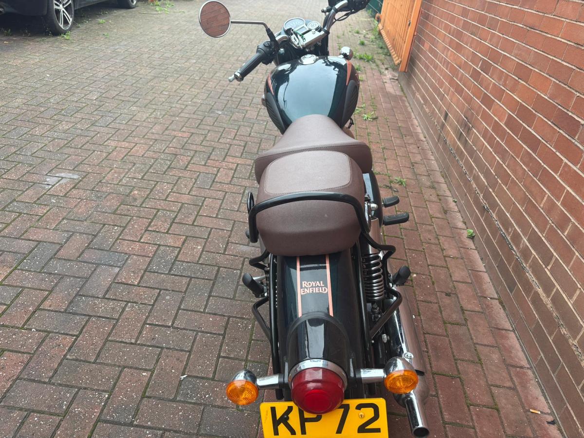 
								Royal Enfield ROYAL ENFIELD CLASSIC 350 full									
