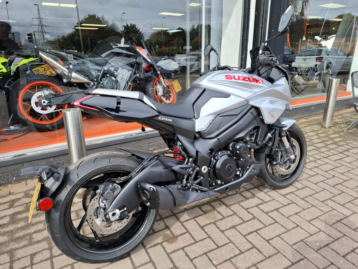 Suzuki SUZUKI GSXS 1000 S KATANA