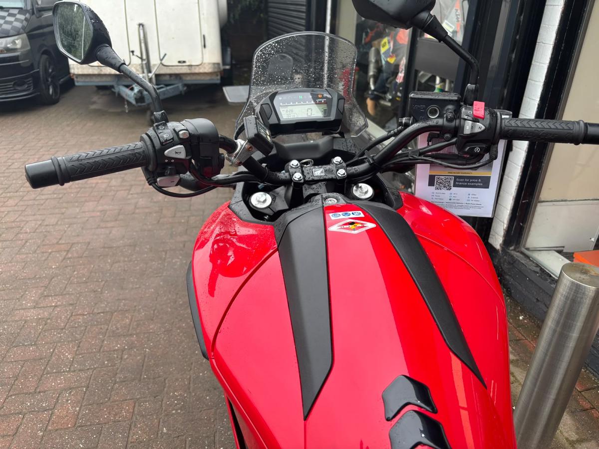 
								HONDA NC 700 XD-C full									