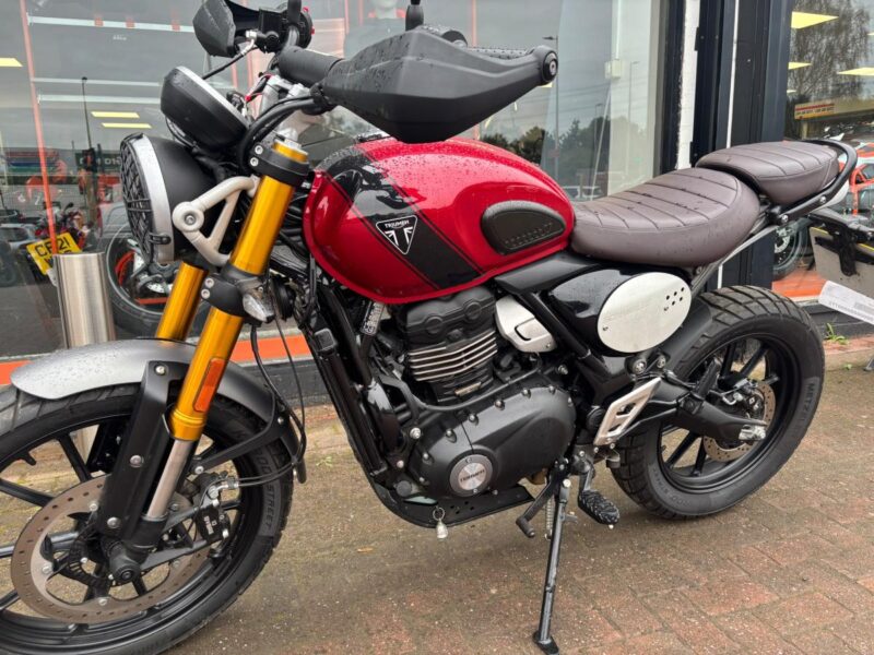 Triumph SCRAMBLER 400X
