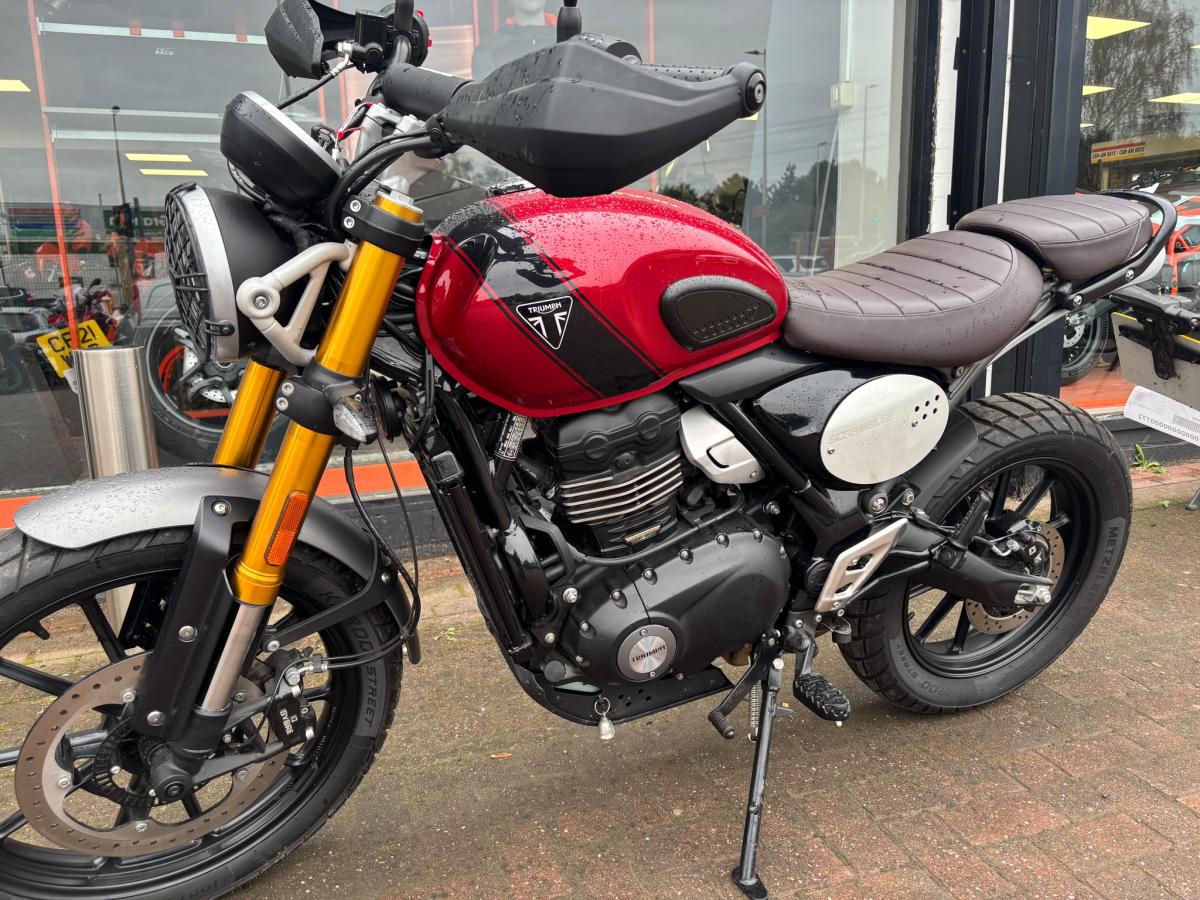 Triumph SCRAMBLER 400X
