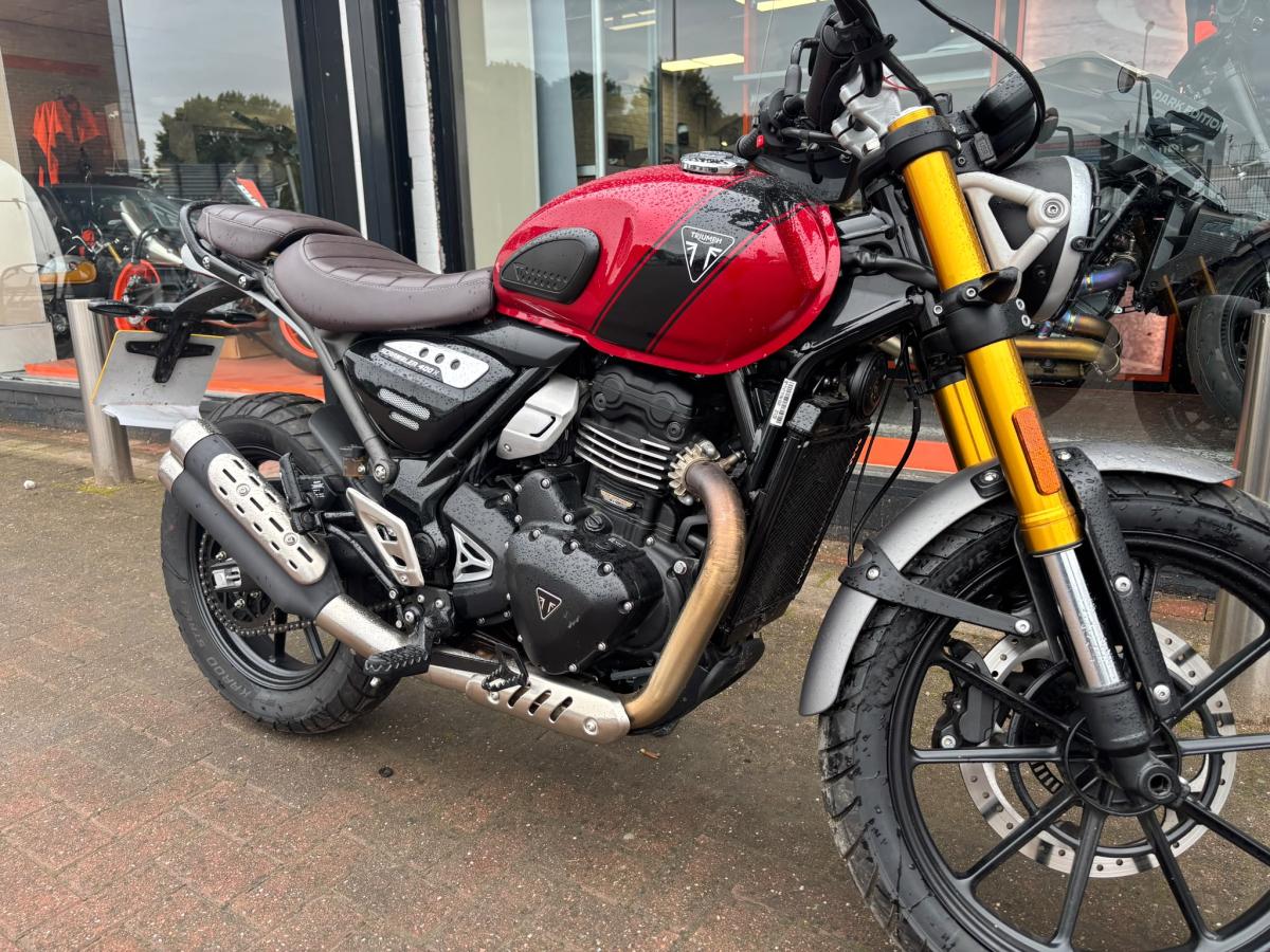 Triumph SCRAMBLER 400X