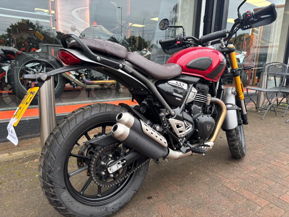 Triumph SCRAMBLER 400X