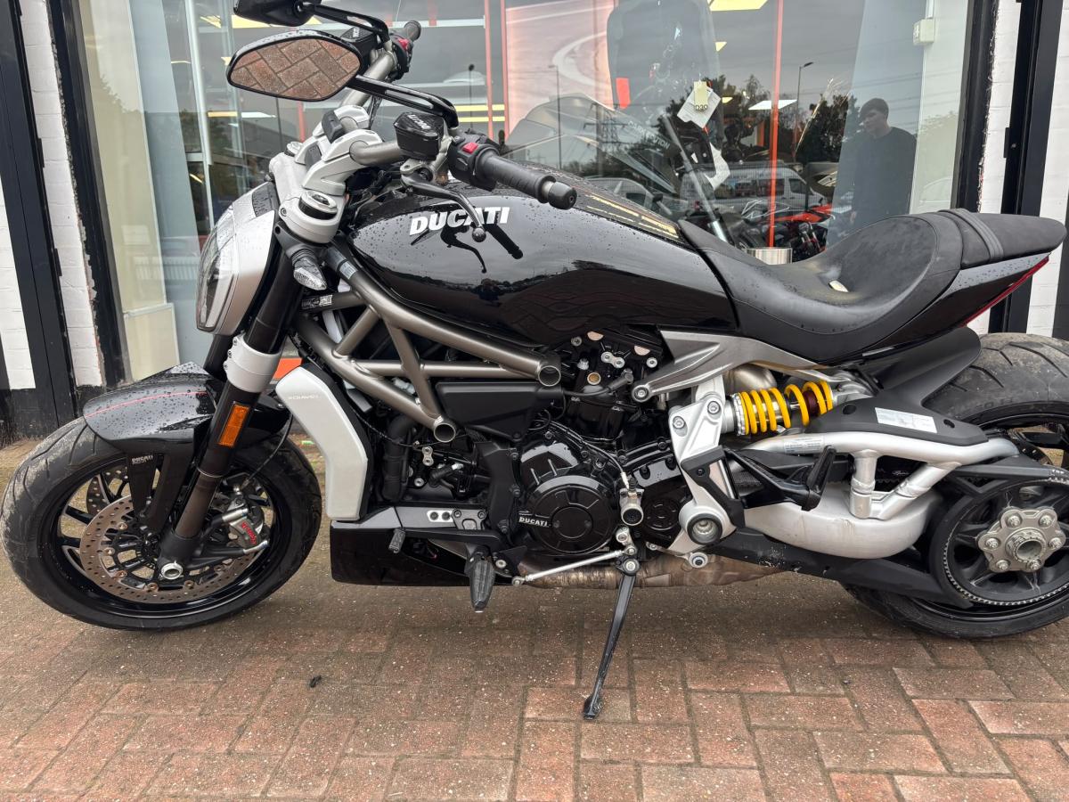Ducati X DIAVEL S