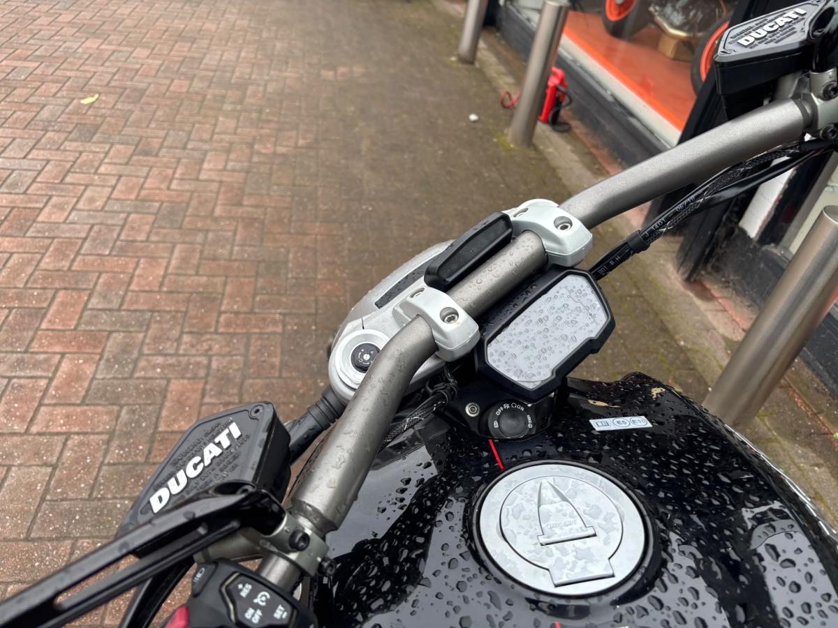 
								Ducati X DIAVEL S full									