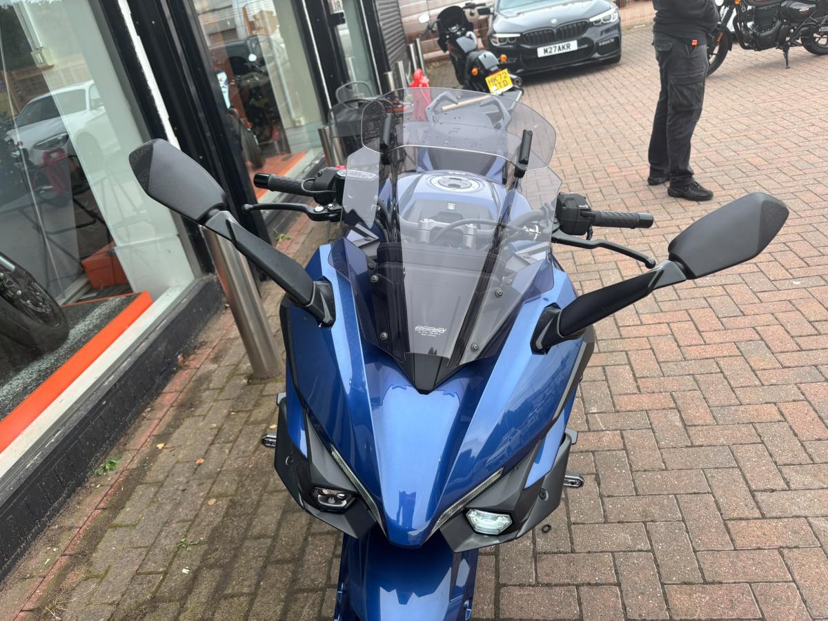 
								Suzuki SUZUKI GSXS 1000 GT TOUR M3 full									