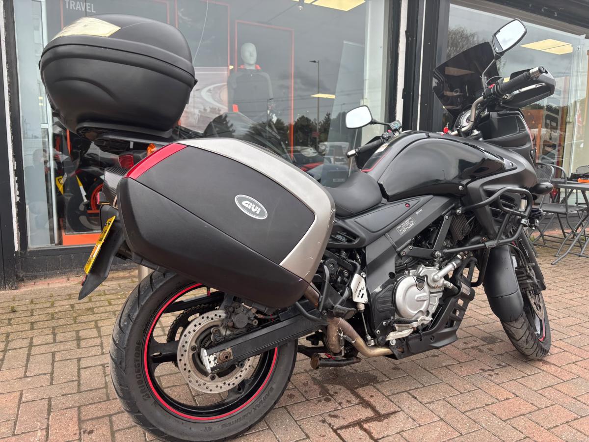 SUZUKI DL 650 AL6