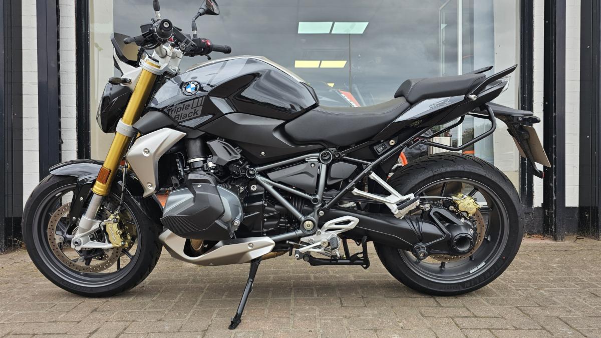 
								Bmw R 1250 R SE full									