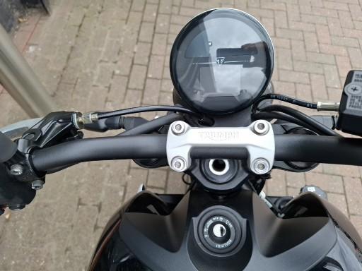 
								TRIUMPH Trident 660 full									
