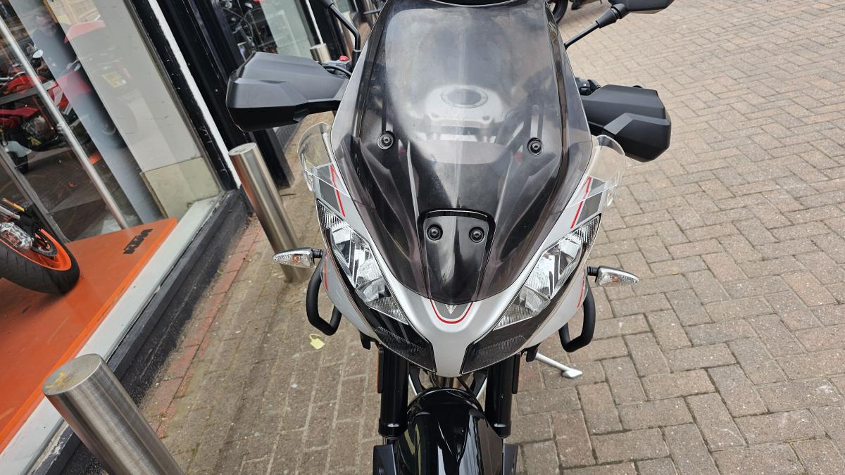 
								TRIUMPH TIGER SPORT 1050 full									
