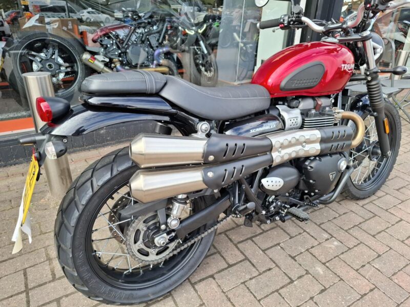 Triumph STREET SCRAMBLER