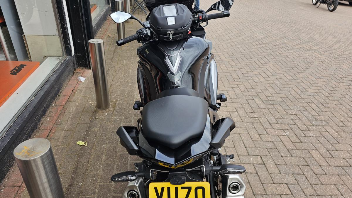 
								KAWASAKI ZX 1000 WKF full									