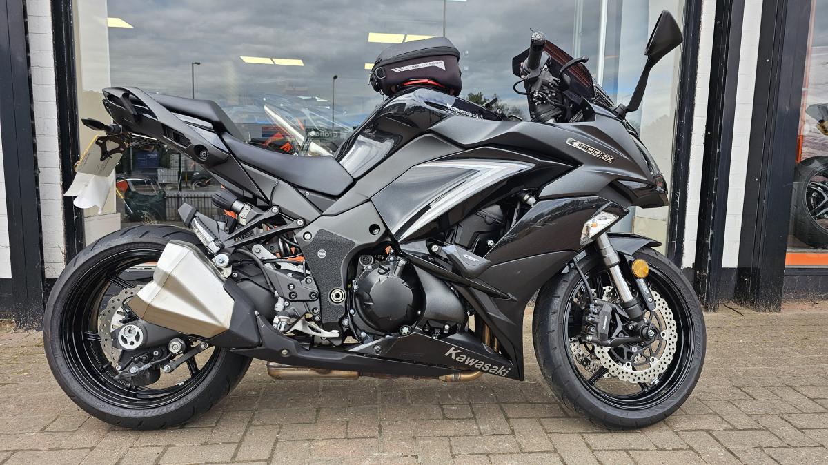 
								KAWASAKI ZX 1000 WKF full									