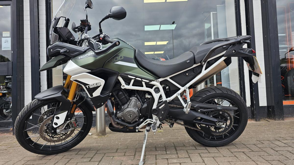TRIUMPH TIGER 900 RALLY