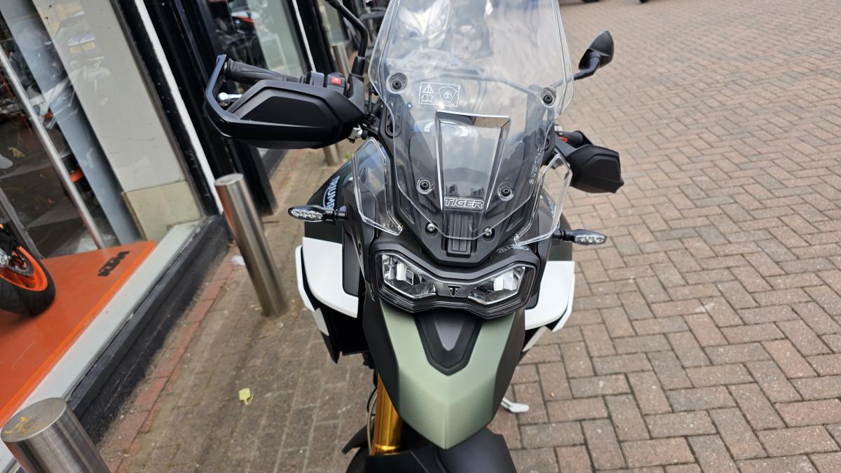 
								TRIUMPH TIGER 900 RALLY full									