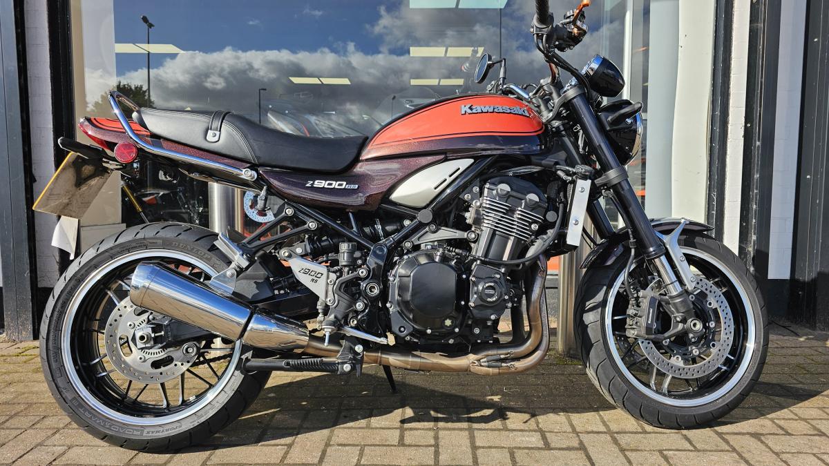 KAWASAKI ZR 900 CKFB