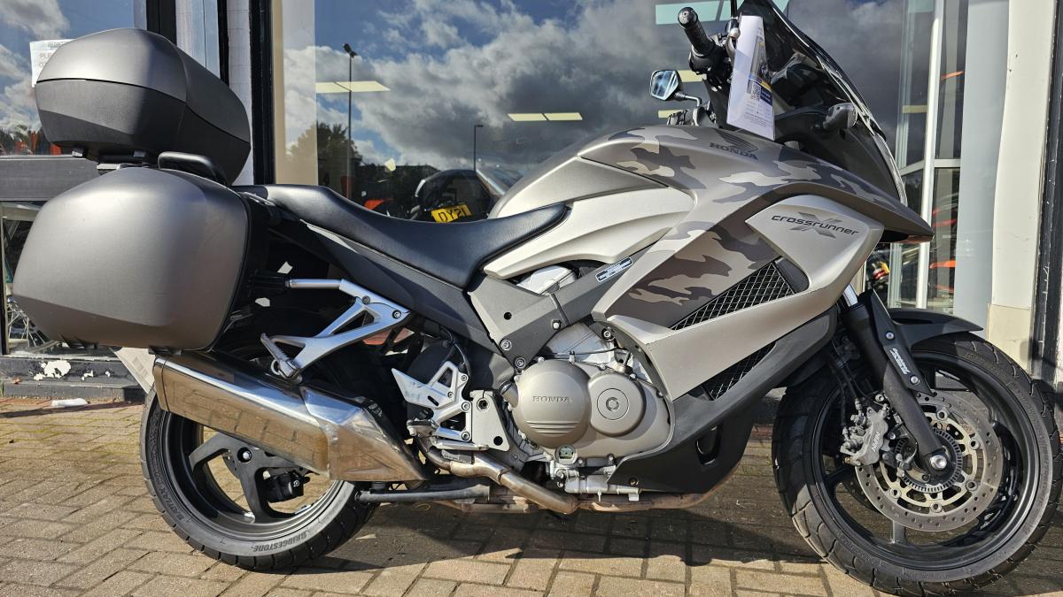 HONDA VFR 800 X-C