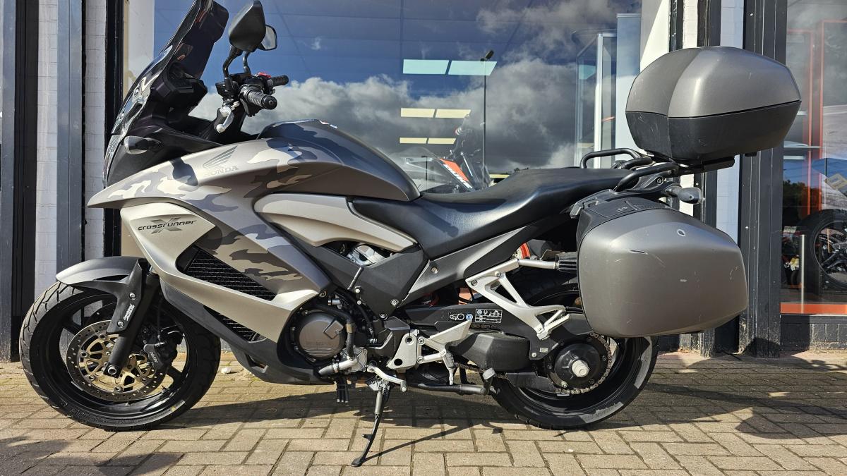 HONDA VFR 800 X-C