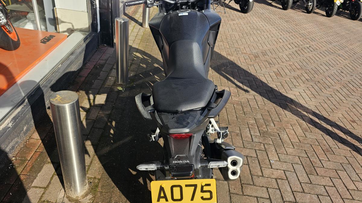 
								Honda CB 500 XA-R full									