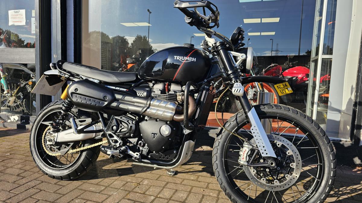 
								TRIUMPH SCRAMBLER 1200 XC full									