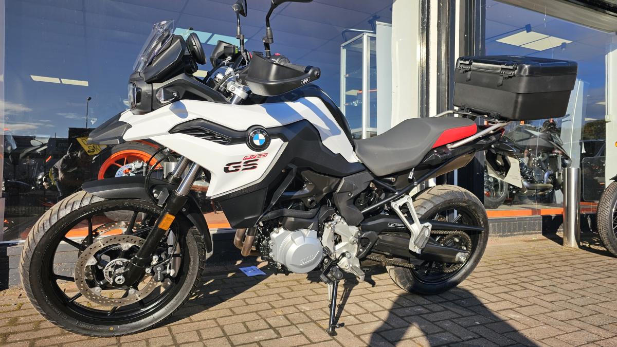 
								BMW F 750 GS full									