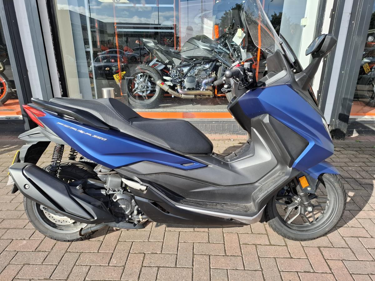 HONDA NSS 350 A-R