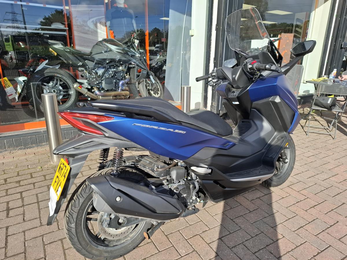 HONDA NSS 350 A-R