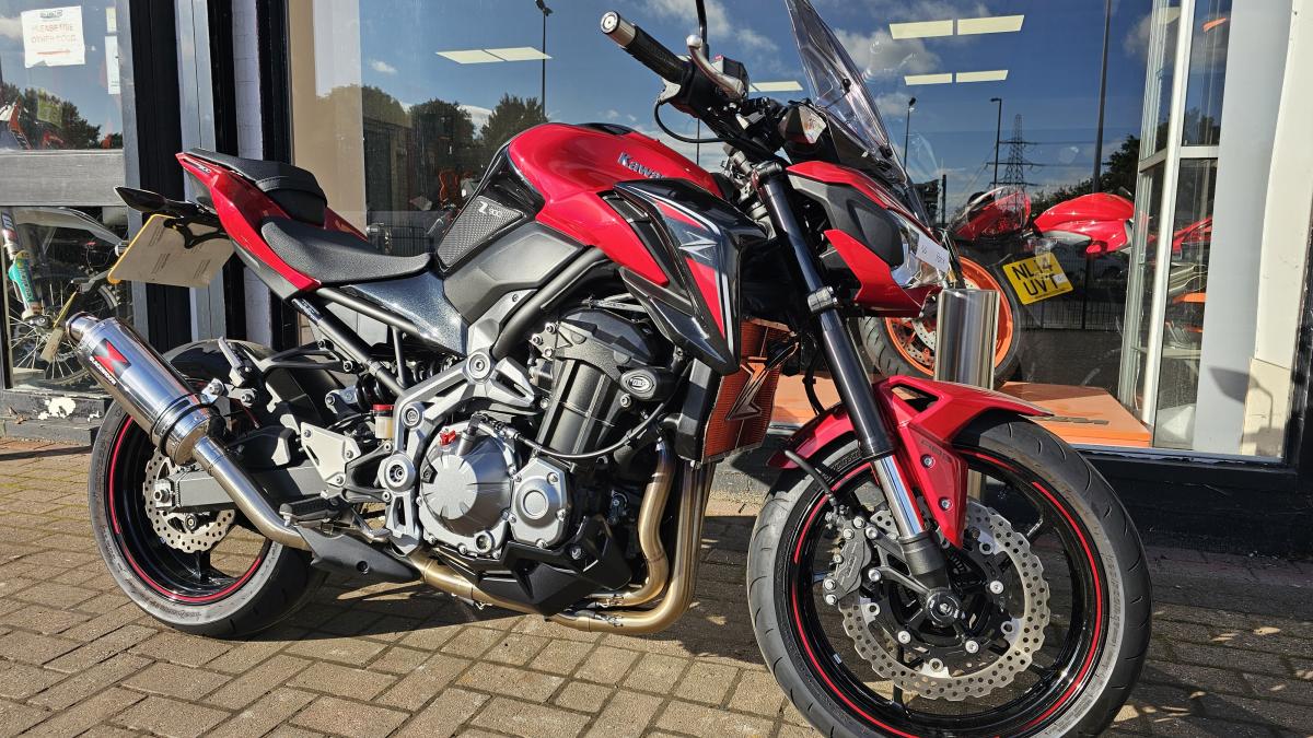 
								KAWASAKI ZR 900 BJF full									