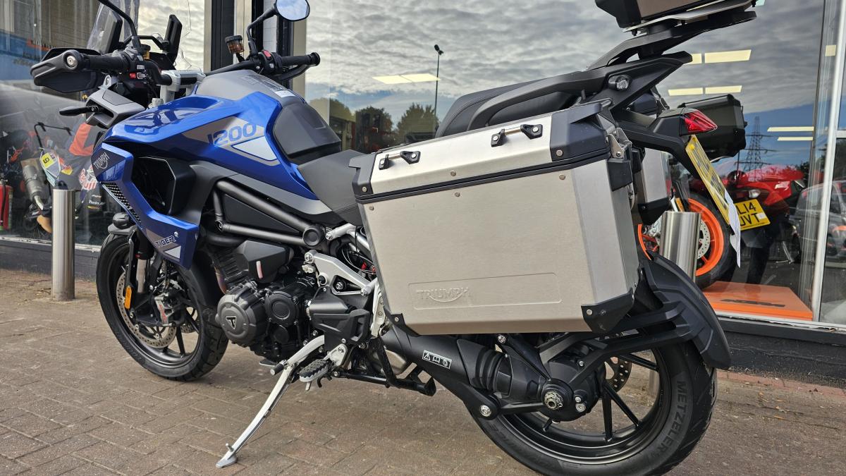 
								TRIUMPH TIGER 1200 GT PRO full									