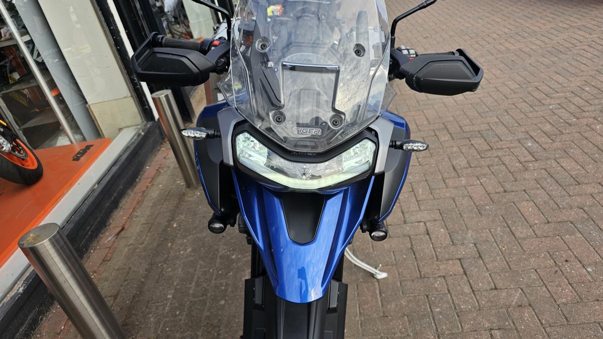 
								TRIUMPH TIGER 1200 GT PRO full									