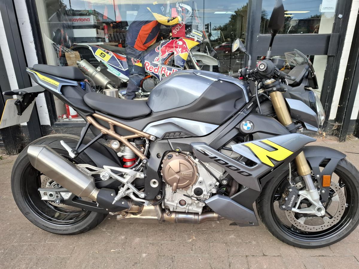 BMW S 1000 R SPORT