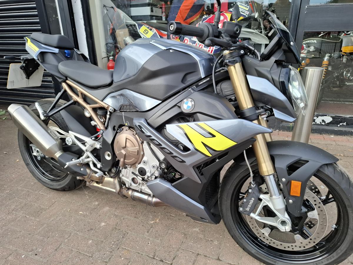 BMW S 1000 R SPORT