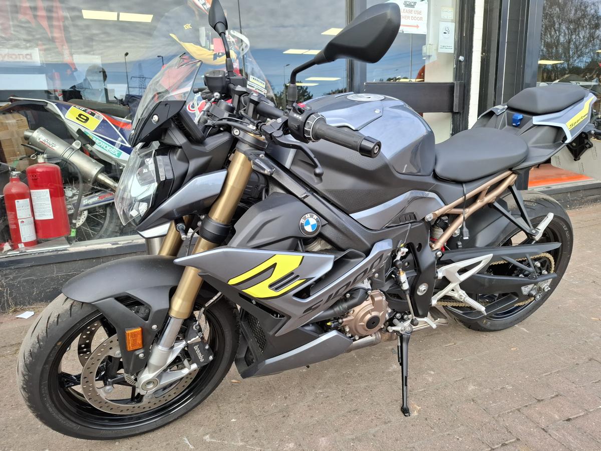BMW S 1000 R SPORT
