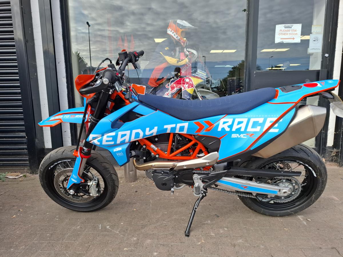 KTM 690 SMC R 24