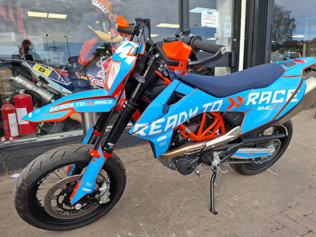 KTM 690 SMC R 24