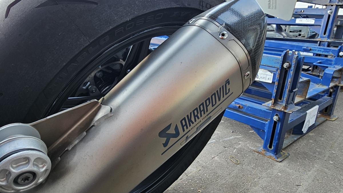 
								Bmw R NINET RACER full									